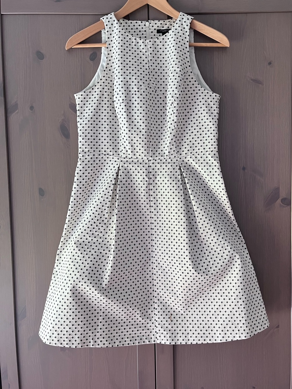 ANN TAYLOR | Structured A-Line Dress
